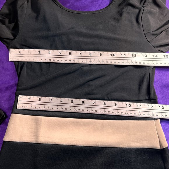 πTrixxi Bodycon Dress with Great Deep Waterfall Optic Neckline Backside! - Picture 10 of 14